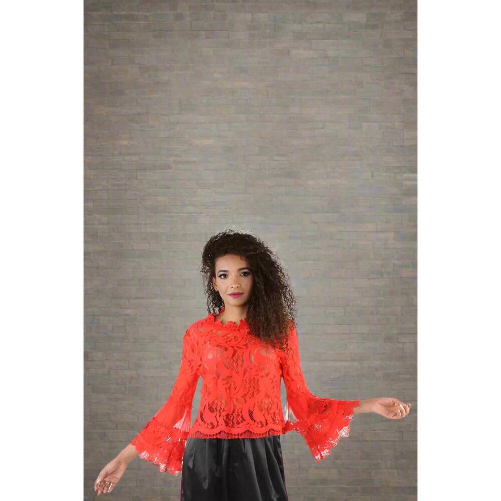 NEW FOR HER lace and grace top in red